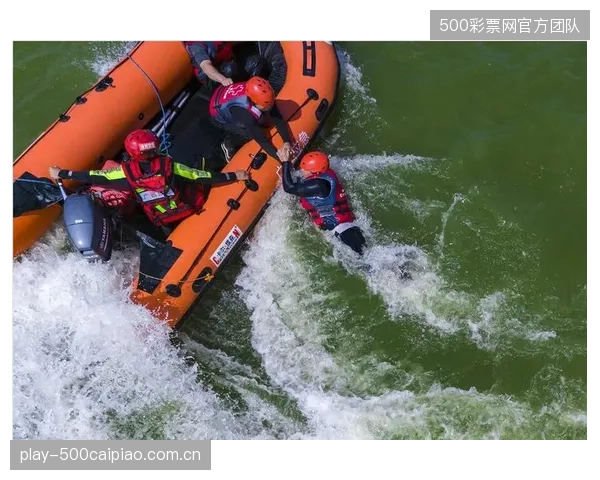 全向喷泵的出现,正在引领无人救援船彻底摆脱传统螺旋桨在浅水和复杂水域的作业局限 全向喷泵的出现,正在引领无人救援船彻底摆脱传统螺旋桨在浅水和复杂水域的作业局限